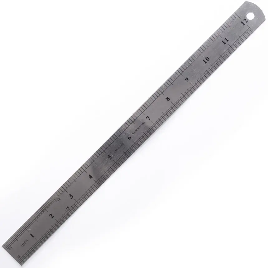 regla-de-metal-30-cm-285.webp