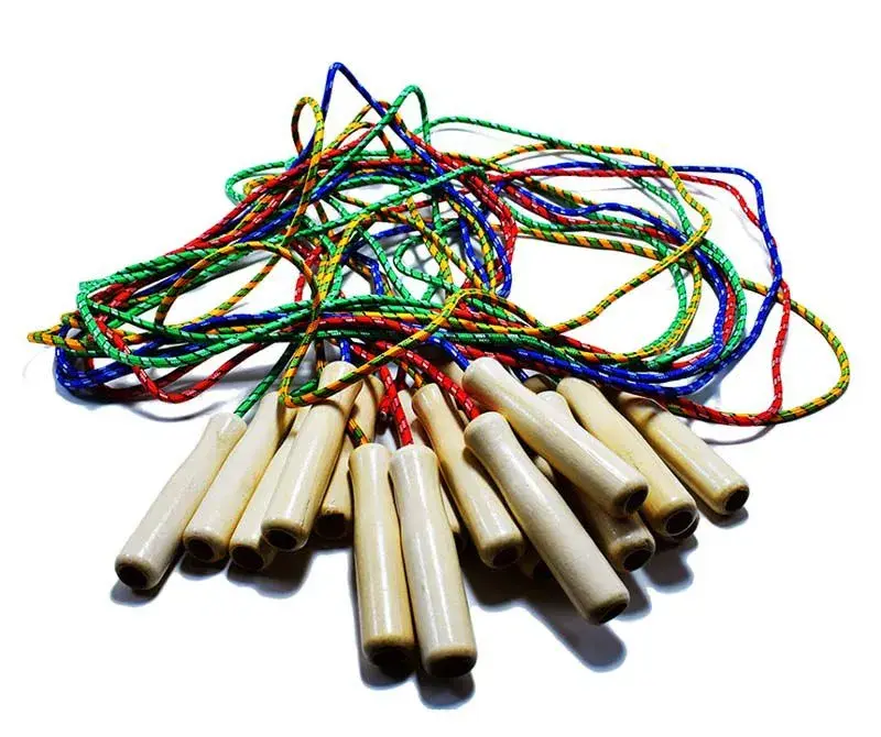 soga-o-cuerda-para-saltar-de-madera-10u-459.webp